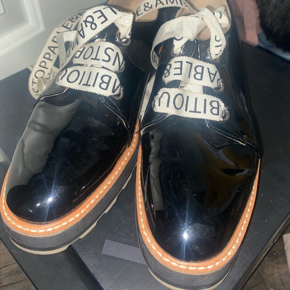 Zara Shoes - Patent leather tie up loafers